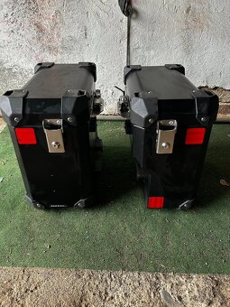 Kufry značka BuMOT - 10