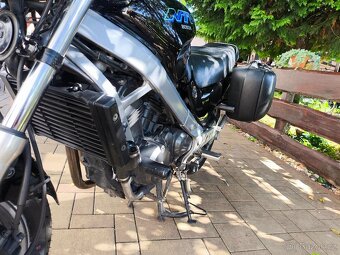 Honda NTV Revere 650 - 10