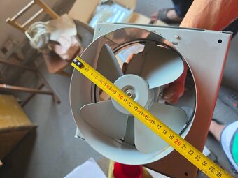 Ventilátor 200mm kovový - 10
