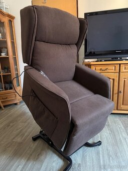 Relaxační TV křeslo s elektr. polohováním - 10