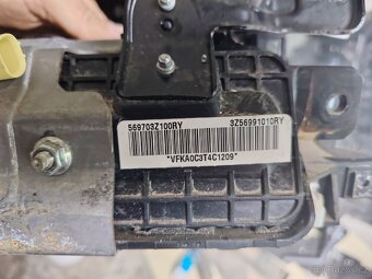 Věci na Hyundai I40 - 10