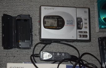 MD minidisc SONY MZ-R35, DO, sluch,,manual, adapter AA bater - 10