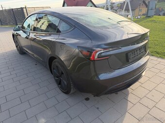 Tesla 3 highland - 10