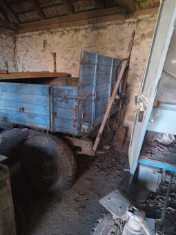 Traktor s vlekem (sklopný) - 10