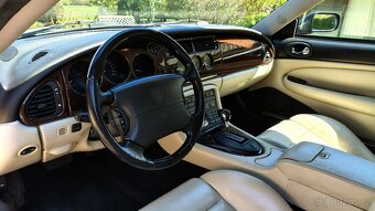 Jaguar XKR 4,2l - 10