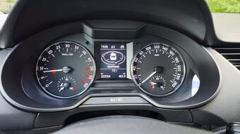 Škoda Octavia Combi 3 2,0 TDI 110 KW, tažné zařízeni - 10