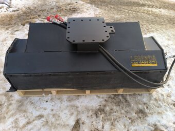Rotavator na bagr a smykáč - 10