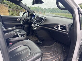 Chrysler Pacifica 3,6 S Sunroof Navi DVD LPG Limited 2019 - 10