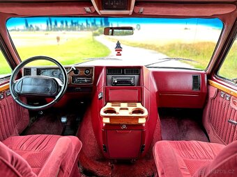 1994 Chevrolet G20 5.7 V8 | Stealth Sport - 10