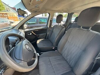 Dacia Duster 1.6 77kw r.v.2010 - 10