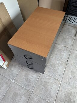 Kancelářský stůl Techo 120x80cm - 10