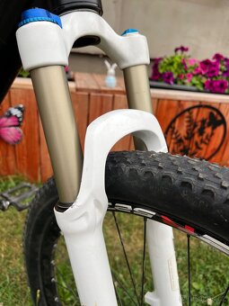 Slopestyle dirt kolo rose the jester fox 32 - 10