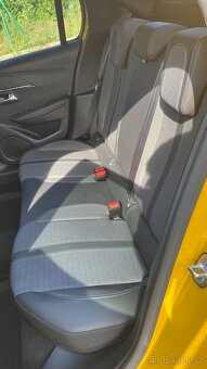 Peugeot e-208 100 kw, 50 kWh, Allure, DPH, ZÁRUKA - 10