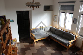 Prodej zemědělské usedlosti s pozemky a penzionem - 10