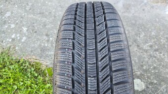 Prodam kompletní zimní sadu kol 215/65R17 - 7Jx17 - 10