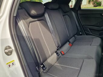 AUDI   A 3 1,0 TSI  81 KW  S-line DPH - 10