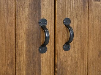 RUSTIKÁLNÍ ŠATNÍ SKŘÍŇ - 10