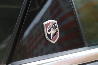 FORD MONDEO 2.5T V5 GHIA 300 PS - 10