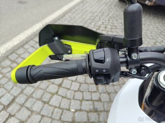 Benelli BKX 125, záruka 4 roky, - 10