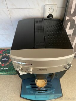 Delonghi Magnifica ESAM 02.110 S + návod - 10