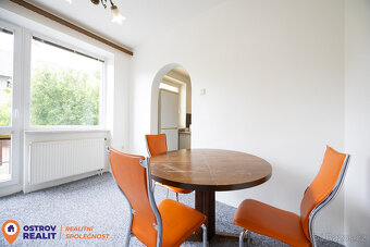 Pronájem prostorného bytu 2+1 s jídelnou a balkonem, 82 m², - 10