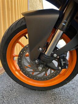 KTM RC 125 2015 A1 - 10