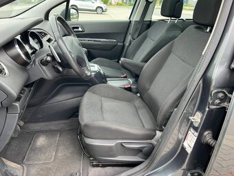 Peugeot 5008 1.6 HDi 80kw automat 7 míst panorama - 10