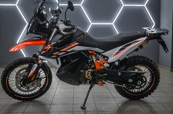 KTM 890 ADVENTURE R - 10