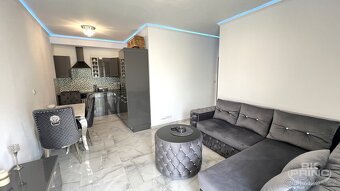 Prodeji bytu, 2+KK, OV, 90 m2, s vířivkou a zahradou 50 m2, - 10
