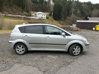 Toyota Corolla Verso 1,8 VVTi, 7 míst, automat, 124500km. - 10