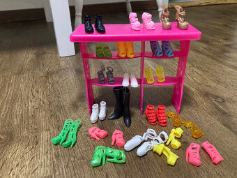 oblečky pro kena a barbie + doplnky - 10