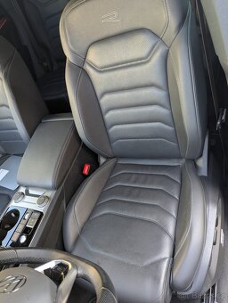 Volkswagen Touareg 3.0TDi R-line 4Motion TipTronic 2023 - 10
