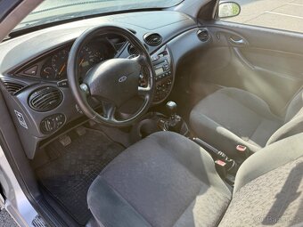 FORD FOCUS COMBI 1,8 TDDi 66kW - 2. majitel - Servis - 10
