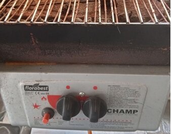 GRIL plynový, 2 x hořák, provozuschopný - 10