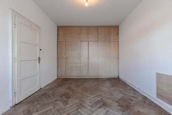 Byt 2+1, 85 m2, cihla, OV, před rekonstrukci, ul. Na Rokytce - 10