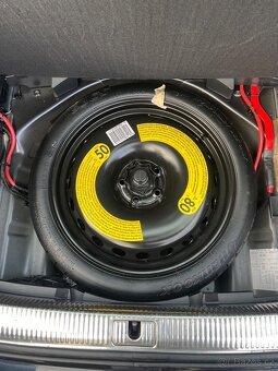 Audi A4 B9 Avant - 10