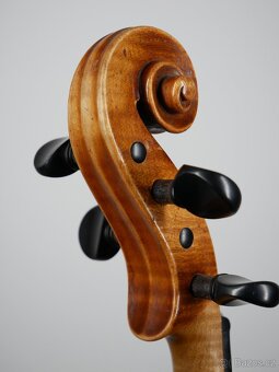 Staré housle 7/8 - 10