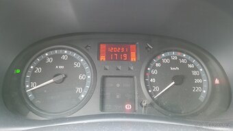 Renault Clio 1.2 nájezd jen 120tkm - 10