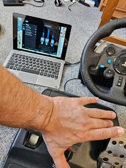 Logitech G29 Driving Force závodní volant PC,PS5, PS4, PS3 - 10