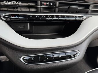 Fiat 500e ICON 70kw-TOP STAV - 10