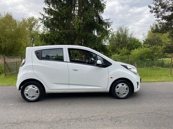 Chevrolet Spark - 10