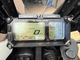 Yamaha XTZ 1200 E Super Tenere 2019 - 10