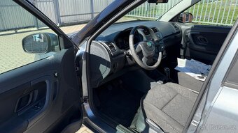 Škoda Fabia //1.2TSi//63kW//FAMILY//1.MAJ//SERVIS//2KOLA// - 10