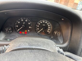 OPEL ASTRA Caravan 1.6 - 10