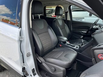 Ford Kuga 2,0TDCi 132KW, 4x4 TITANIUM, pěkná výbava - 10