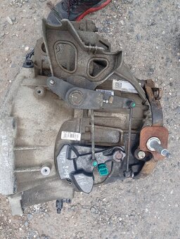 MERCEDES BENZ VITO, VIANO W447 1,6cdi PŘEVODOVKA R9M - 10