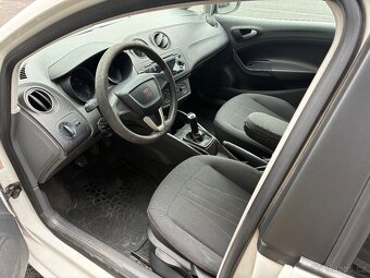Seat Ibiza 1.4i 63 kw rv.7/2011 pěkný stav,klima - 10