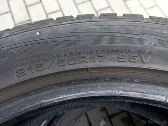 215/50/17 zimní pneumatiky Goodyear - 10