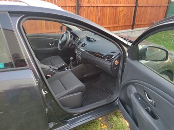 Renault Megane III Grandtour 1.6 81 kW (2012) – spolehlivý, - 10