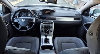 VOLVO XC70 2.4D AWD MANUÁL 1 MAJITEL ALU 19 PERF.STAV - 10
